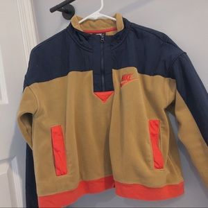 Nike Cropped Quarter zip